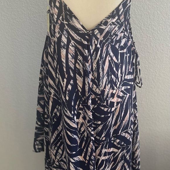 - MIDI Dress with Asymmetrical Hem NWT - Picture 6 of 12